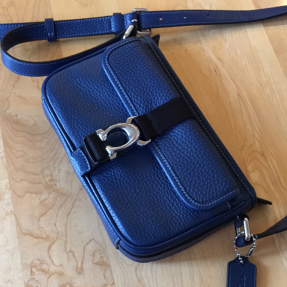 COACH | Beck Slim Crossbody Blue Pebbled Leather